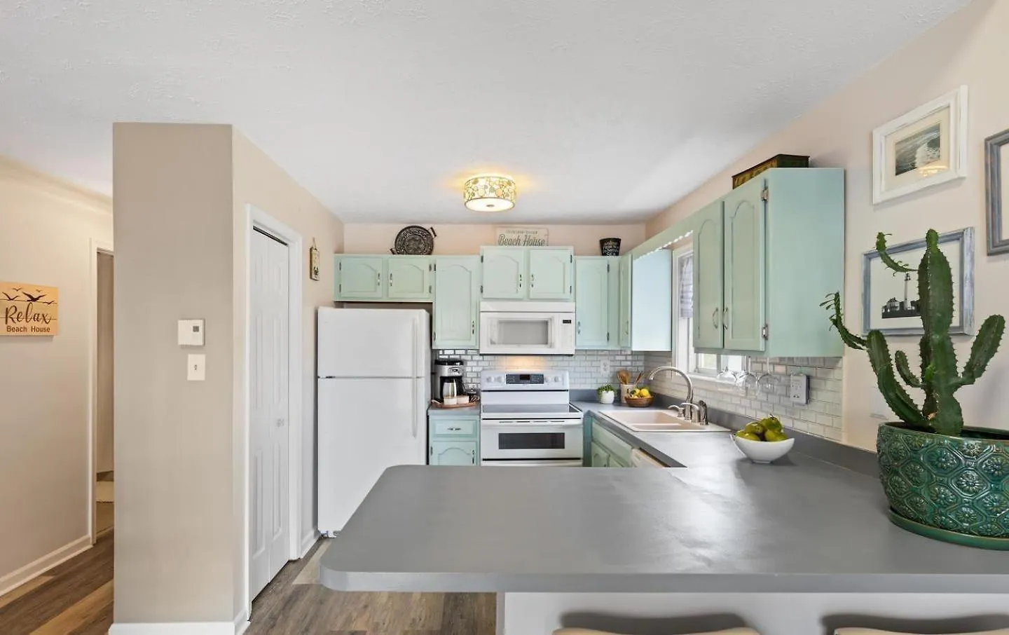 Pine Needle Apartment Ocean City United States